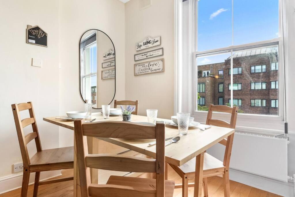 Spacious Sleep 11 With Terrace In Earls Court Ec99 ลอนดอน ภายนอก รูปภาพ